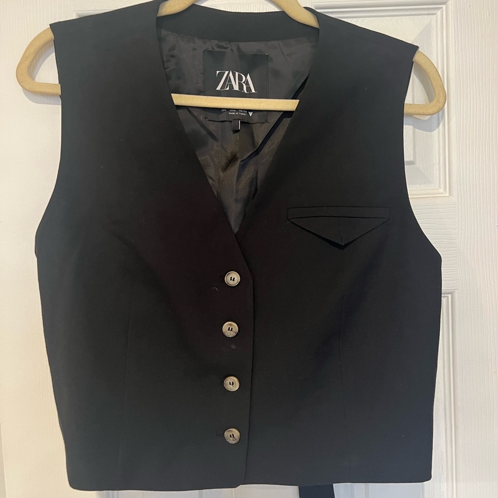 Zara vest